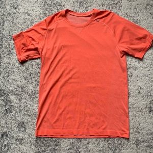 Men’s Lululemon Shirt